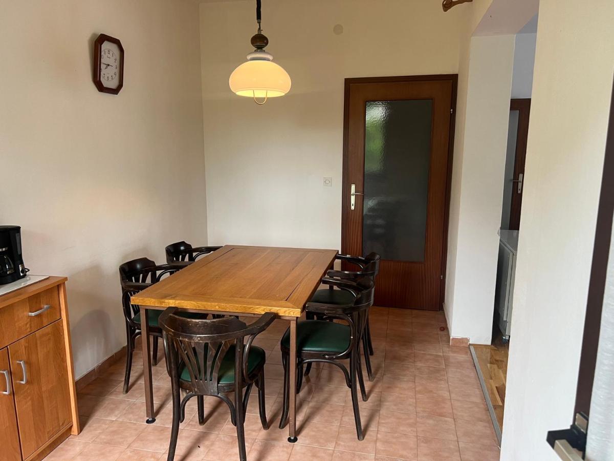 Apartmani Rosa Turanj Exterior foto